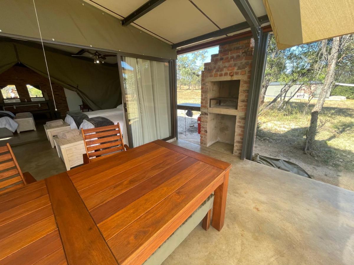 Newburg & Luxury Bush Tents, Elements Private Golf Reserve